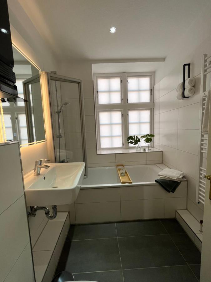 Lykkefund - Ferienwohnungen In Hafennaehe Glückstadt Eksteriør billede