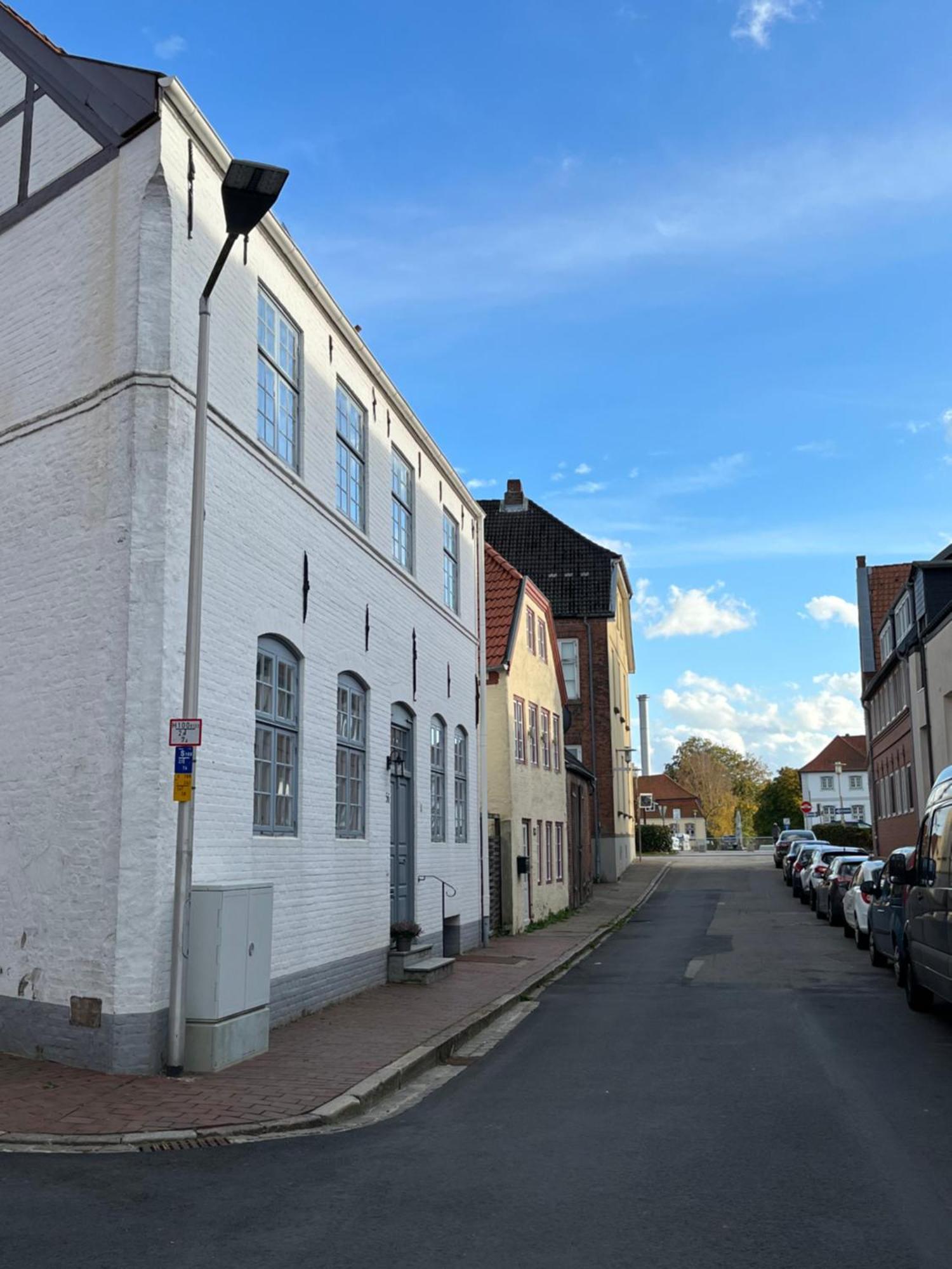 Lykkefund - Ferienwohnungen In Hafennaehe Glückstadt Eksteriør billede